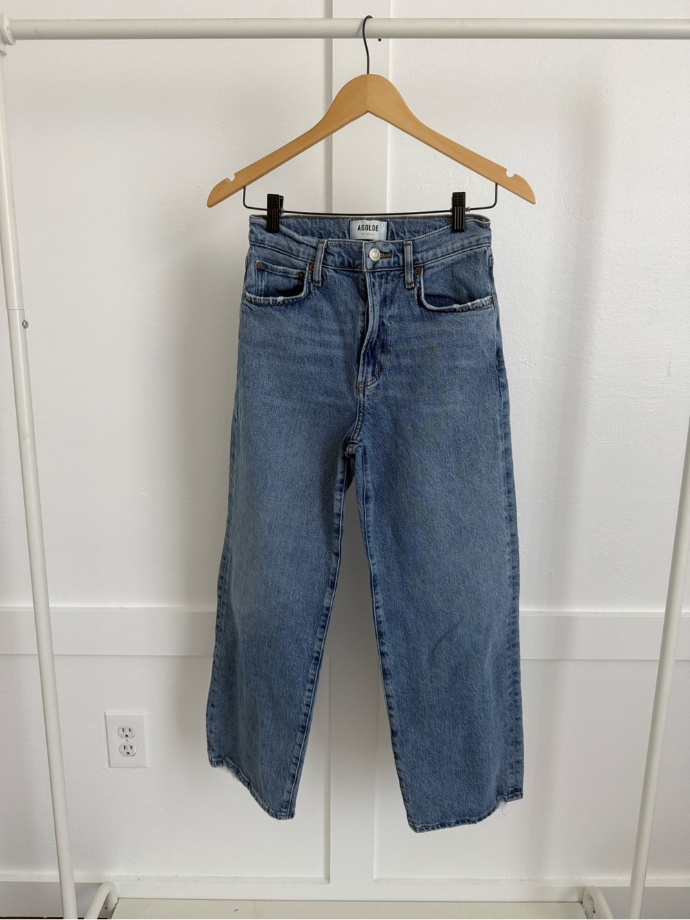 Agolde Harper Crop Straight Jean in Hassle - Picture 3 of 6